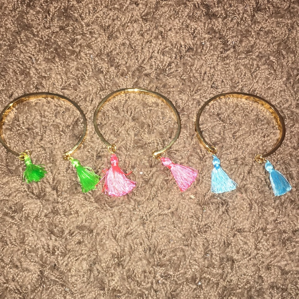 Lilly Pulitzer Gold Bracelets, bday gift never use